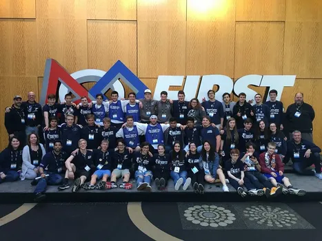 Huntington Robotics team members visited St. Louis, Missouri to challenge some of the best teams in the world in last year's game FIRST Steamworks and were met with great success. Thanks to our sponsors for supporting us on our way to the FIRST World Championships!