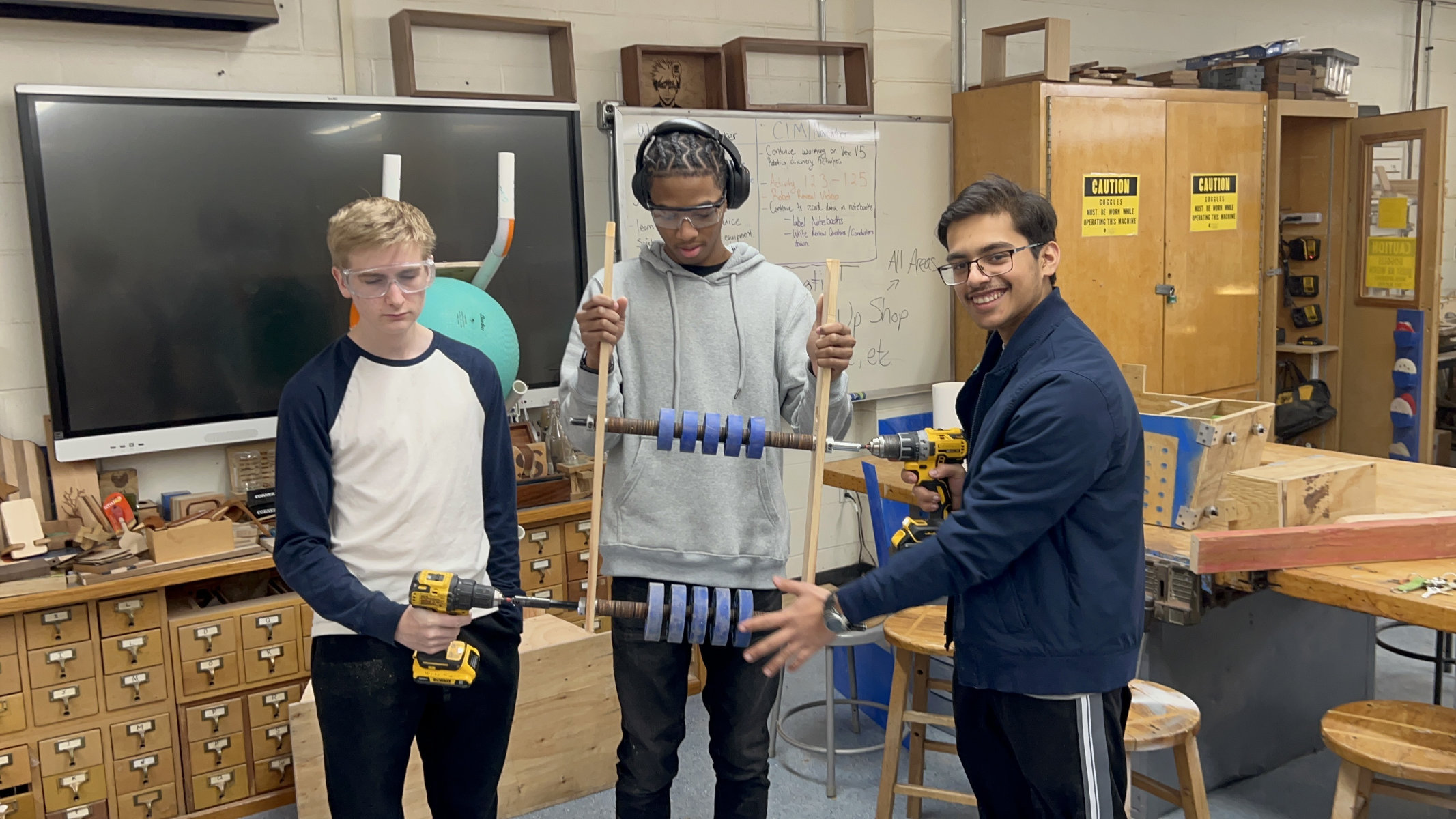 Huntington Robotics Updates Supporters on Build Season